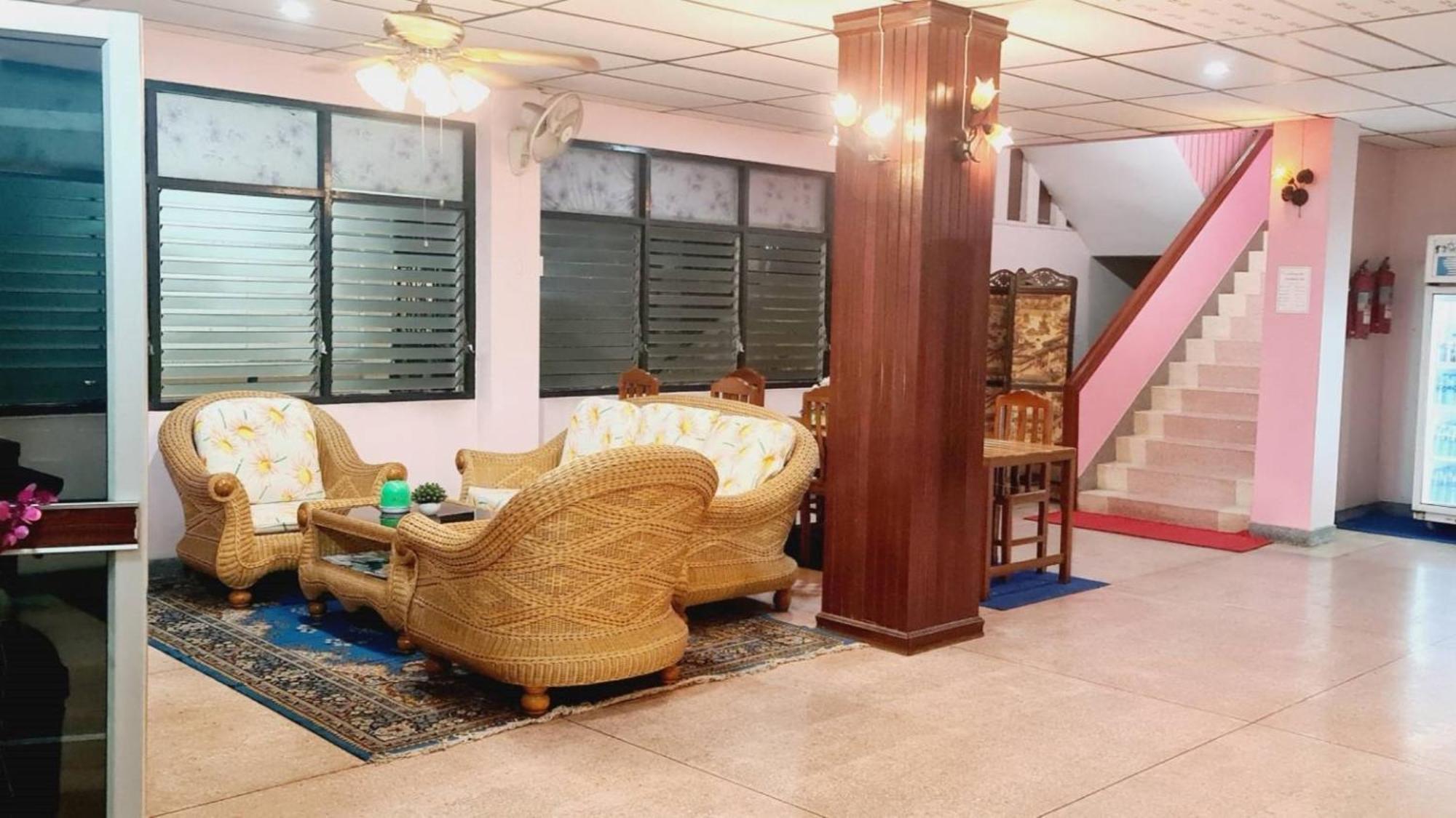 Royal Land Mae Klong Hotel Samut Songkhram Exteriör bild