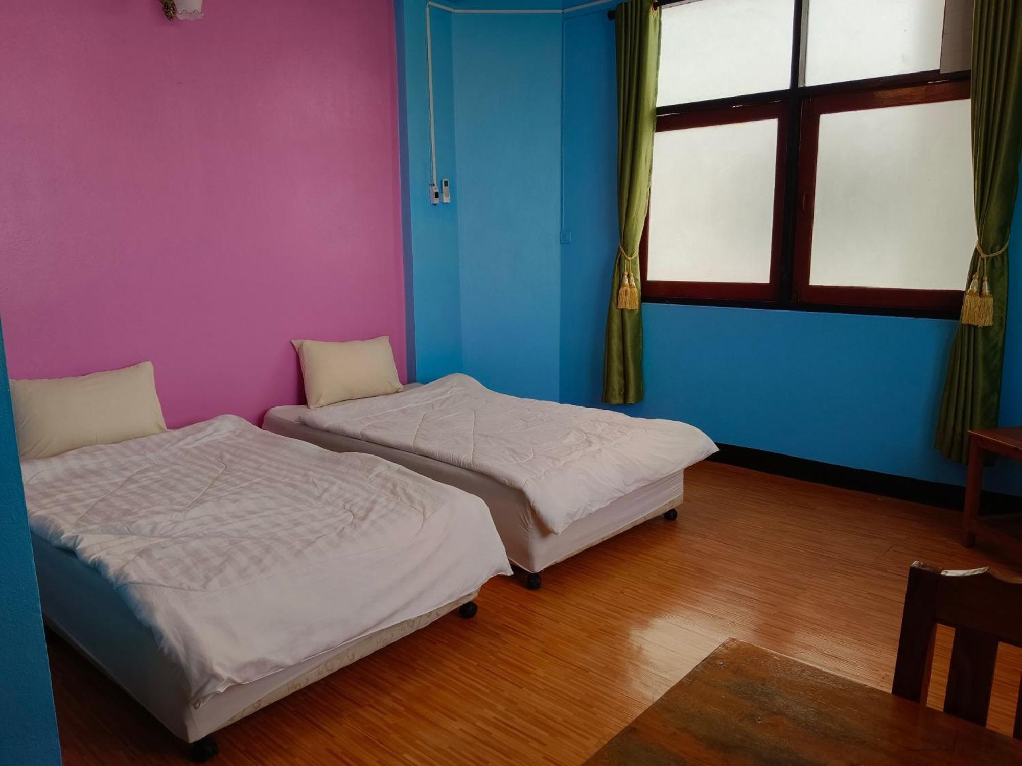 Royal Land Mae Klong Hotel Samut Songkhram Exteriör bild
