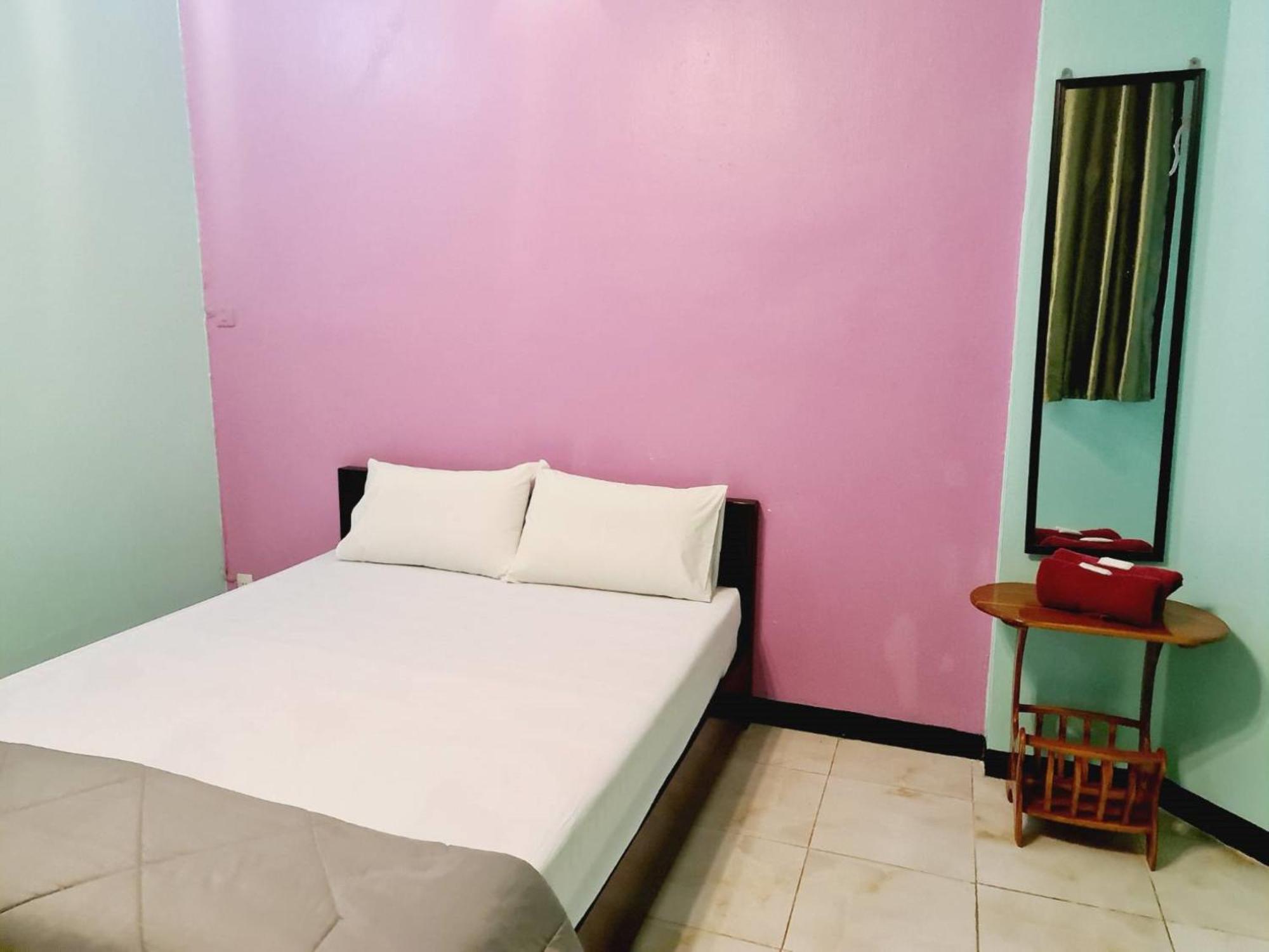 Royal Land Mae Klong Hotel Samut Songkhram Exteriör bild