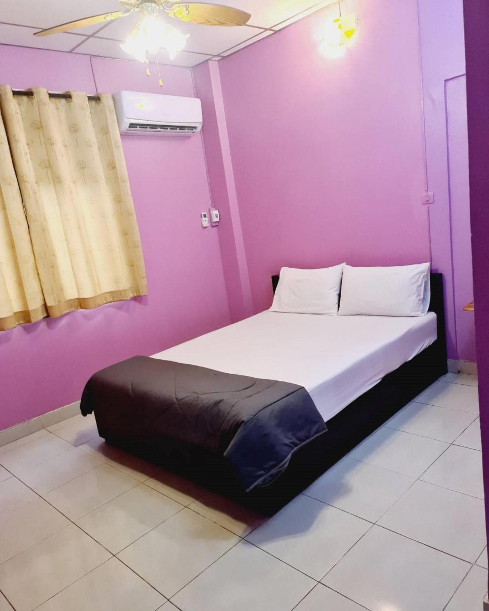 Royal Land Mae Klong Hotel Samut Songkhram Exteriör bild
